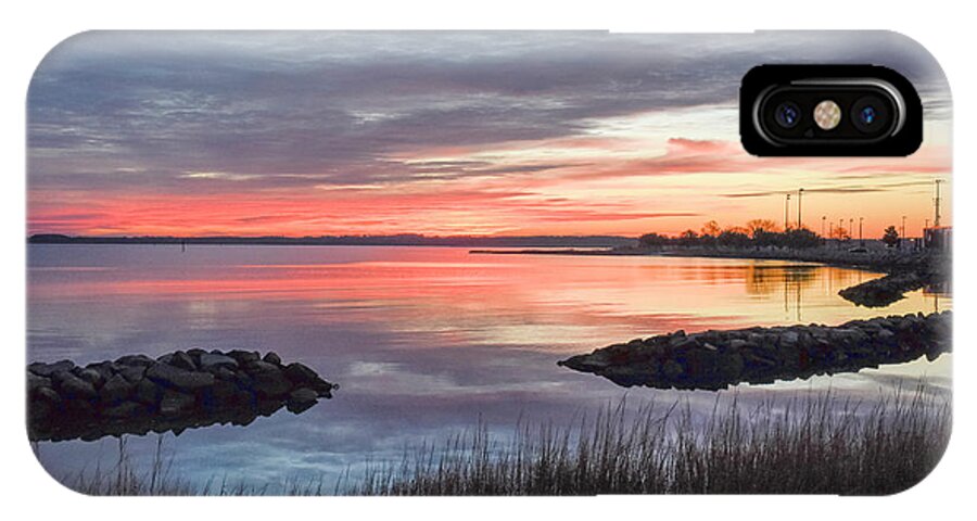 Sunrise iPhone X Case featuring the photograph Hampton Sunrise by Doug Ash