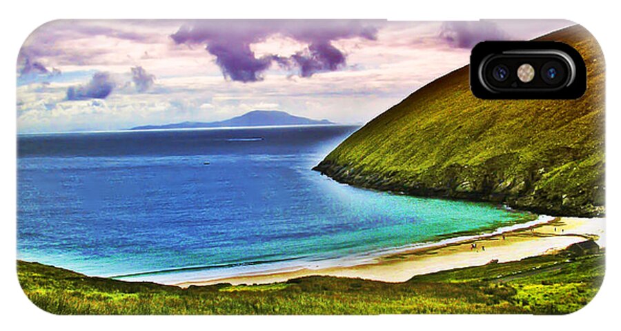 Keem Bay iPhone X Case featuring the photograph Keem Bay - Ireland by Bill Cannon