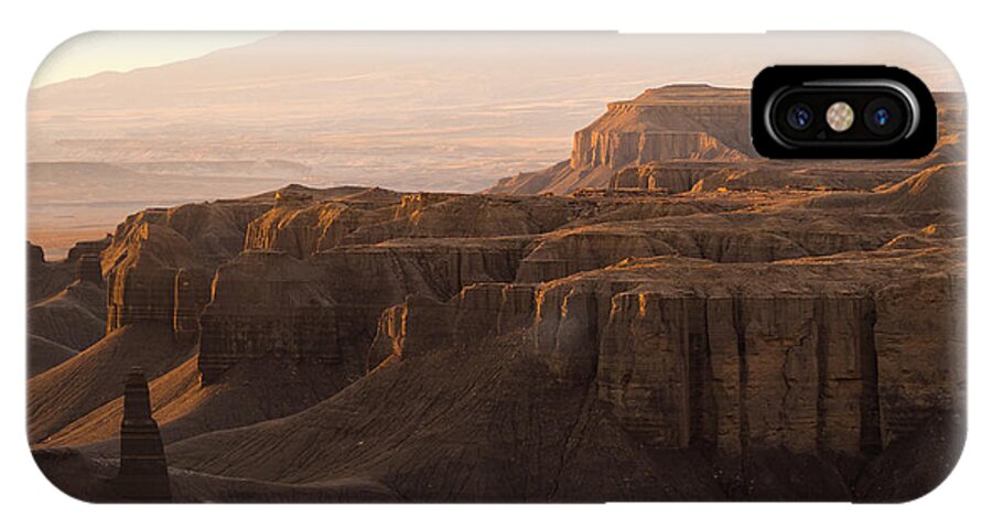 Utah iPhone X Case featuring the photograph Kingdom by Emily Dickey