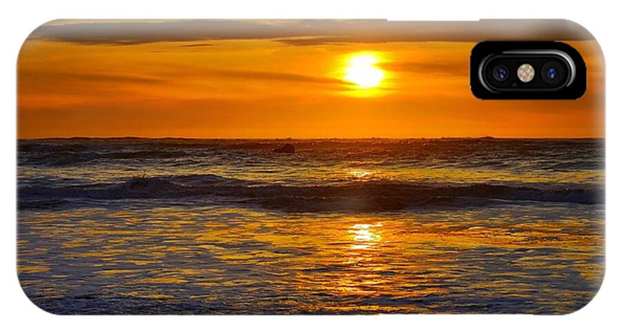 The Lost Coast iPhone X Case featuring the photograph Lost Coast Sunset by Maria Jansson