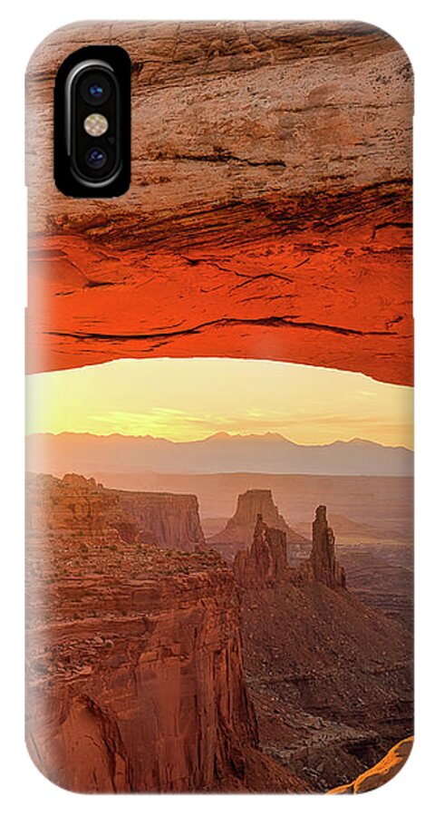 Canyonlands iPhone X Case featuring the photograph Mesa Rising Center by Ryan Moyer