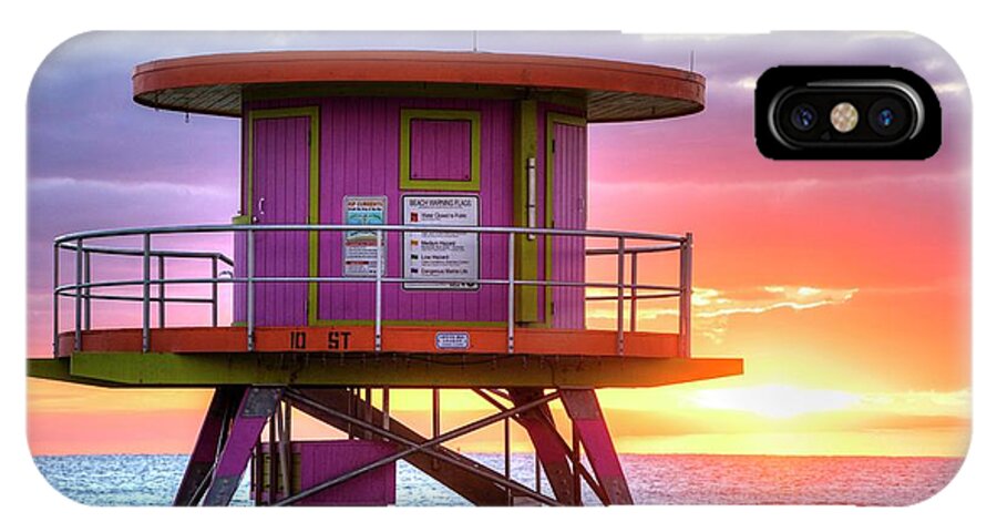 Miami iPhone X Case featuring the photograph Miami Beach Round Life Guard House Sunrise by Toby McGuire