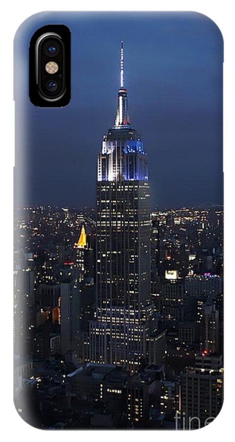 Empire State Building iPhone X Case featuring the photograph New York State of Mind by Lilliana Mendez