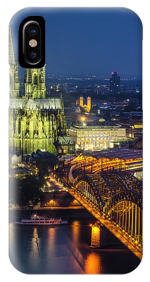 Cologne iPhone X Case featuring the photograph Night Falls Upon Cologne 1 by Pablo Lopez