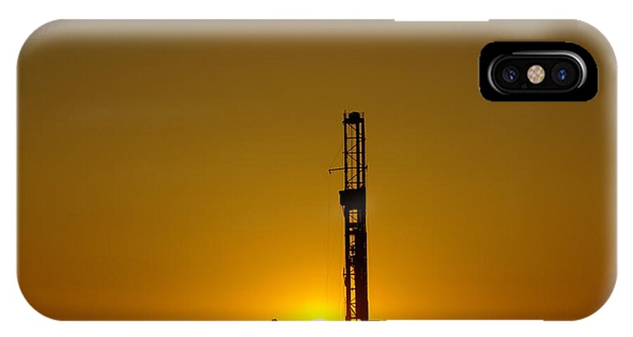 Morning iPhone X Case featuring the photograph Oil Rig Near Killdeer In The Morn by Jeff Swan