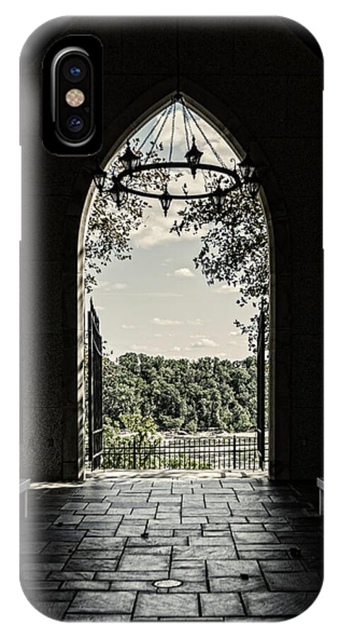 Hollywood Cemetery iPhone X Case featuring the photograph Peaceful Resting by Sharon Popek