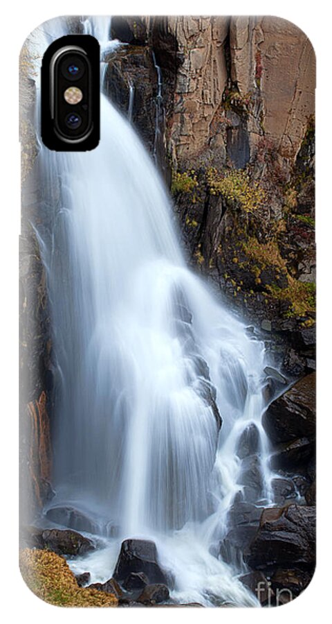 Waters iPhone X Case featuring the photograph Splash Down by Jim Garrison