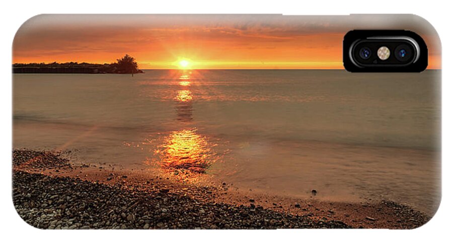 16-70 F4-karl Zeiss iPhone X Case featuring the photograph Sunset on Huron Lake by Nick Mares
