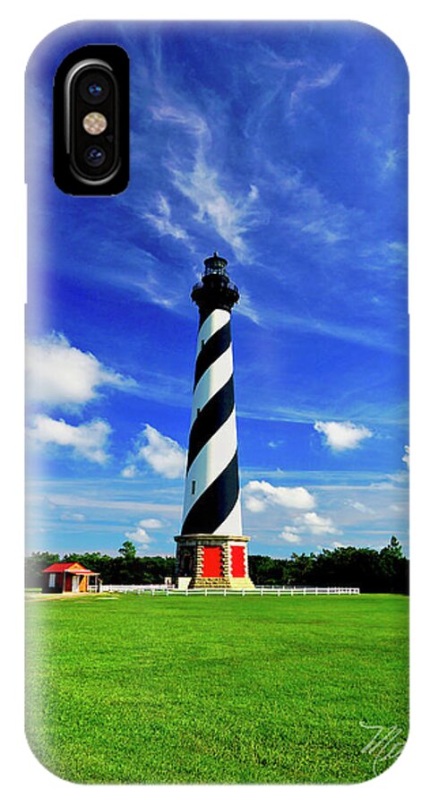 Cape Hatteras Lighthouse iPhone X Case featuring the photograph Cape Hatteras Lighthouse by Meta Gatschenberger