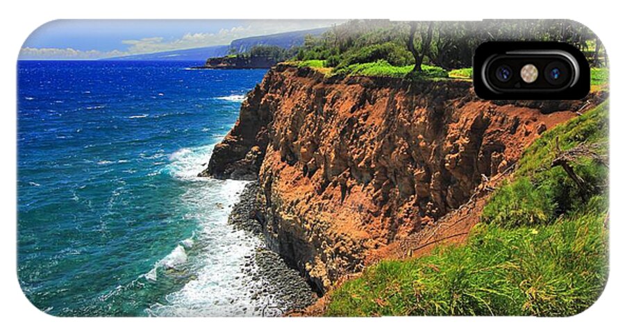  iPhone X Case featuring the photograph North Hawaii View by John Bauer