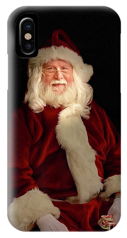  Photography iPhone X Case featuring the photograph Santa by Sean Griffin