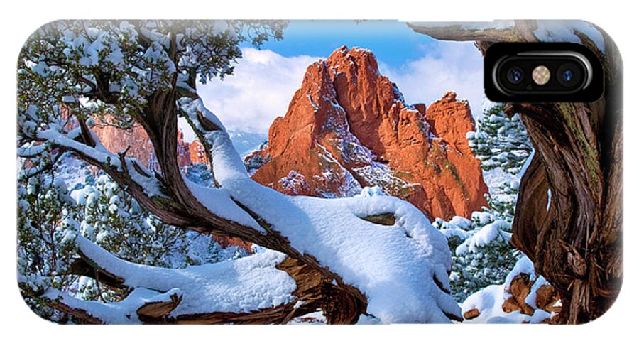 Pikes Peak National Forest iPhone X Case featuring the photograph Garden of the Gods framed by Juniper trees by John Hoffman