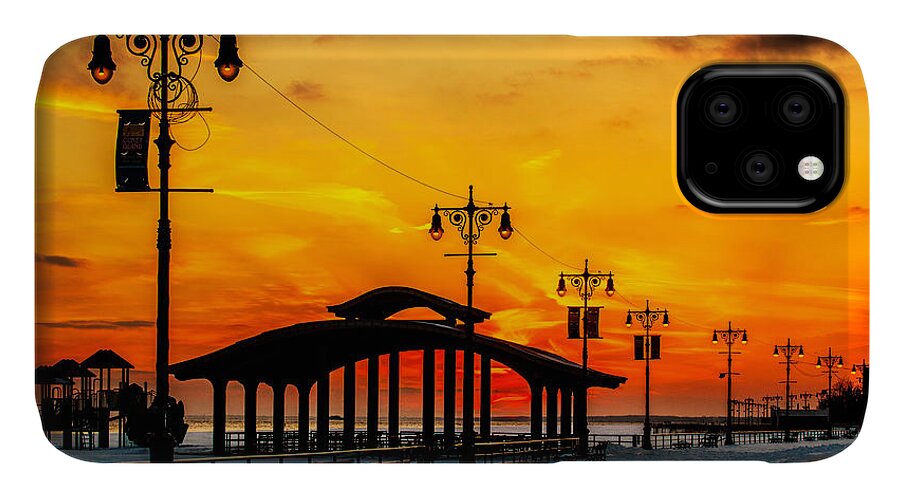 Coney Island iPhone 11 Case featuring the photograph Coney Island Winter Sunset by Chris Lord