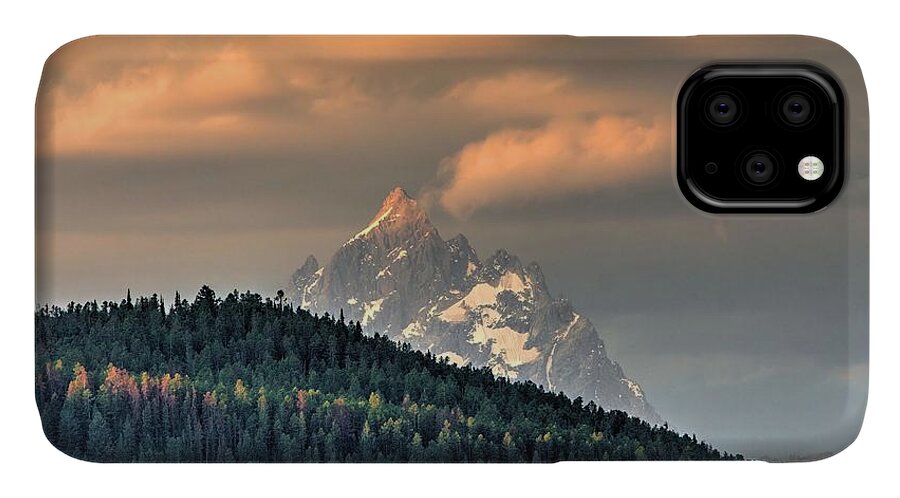Amber Sky iPhone 11 Case featuring the photograph Grand Morning by David Andersen