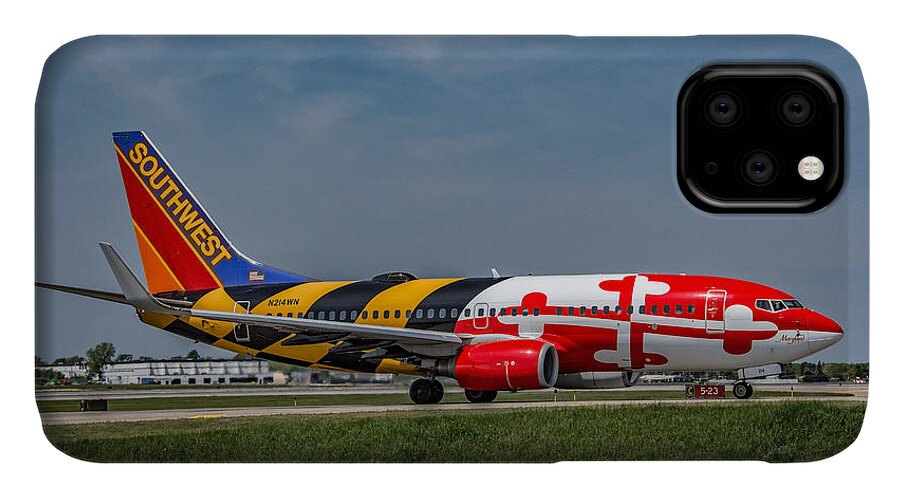 737 iPhone 11 Case featuring the photograph Boeing 737 Maryland by Guy Whiteley