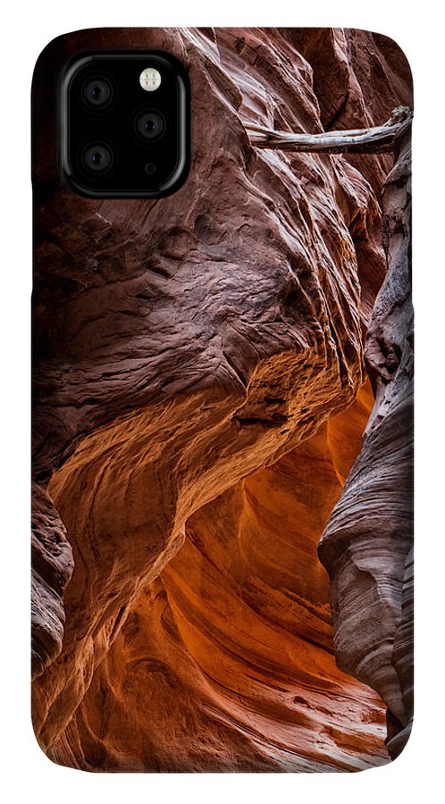 American Southwest iPhone 11 Case featuring the photograph Caught in a Pinch by James Capo