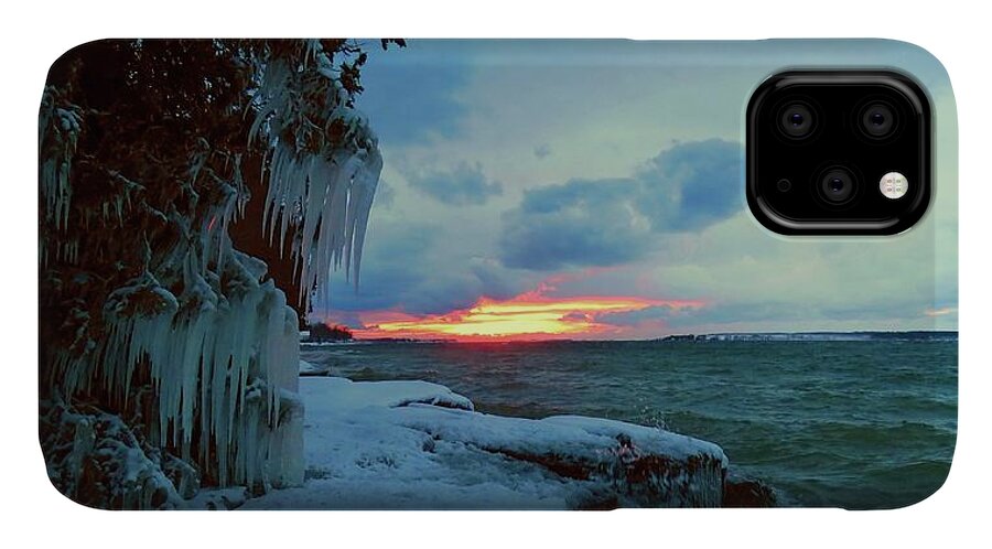 Thousand Islands iPhone 11 Case featuring the photograph Frozen Sunset in Cape Vincent by Dennis McCarthy