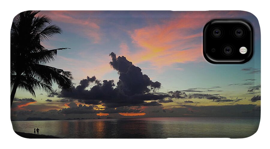  iPhone 11 Case featuring the photograph Sunset Lovers by Steven Robiner