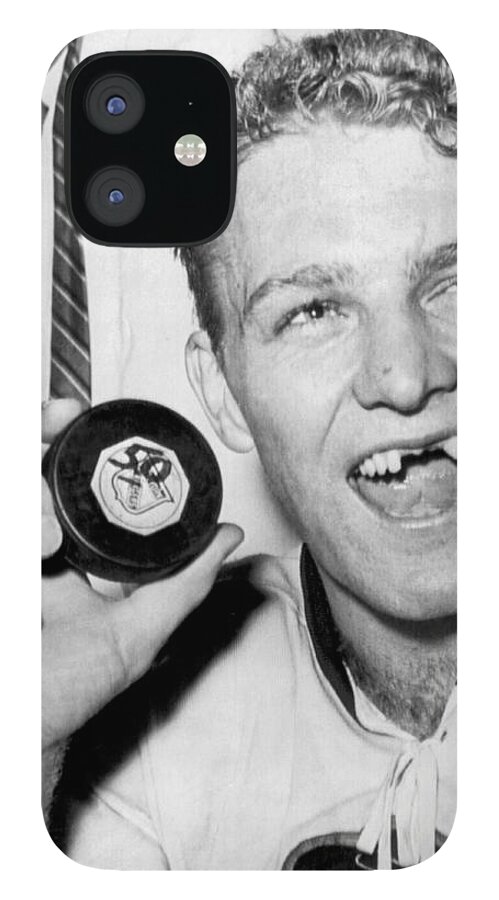 1 Person iPhone 12 Case featuring the photograph Bobby Hull Scores 50th Goal by Underwood Archives