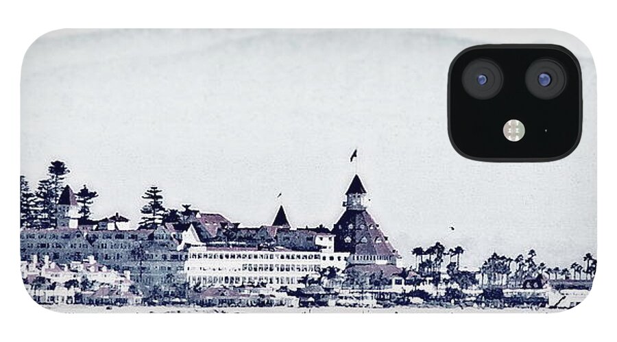 Del iPhone 12 Case featuring the photograph Hotel Del Coronado by Russ Harris