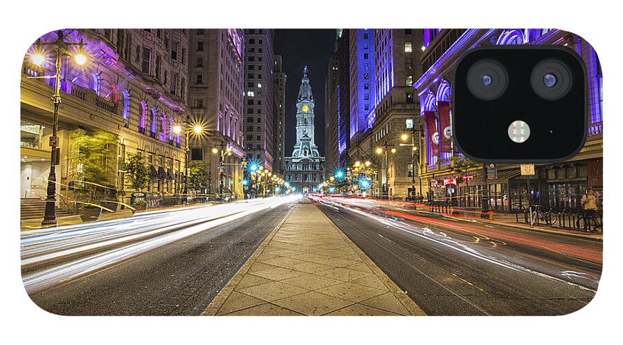 Philadelphia iPhone 12 Case featuring the photograph Playing in traffic by Rob Dietrich