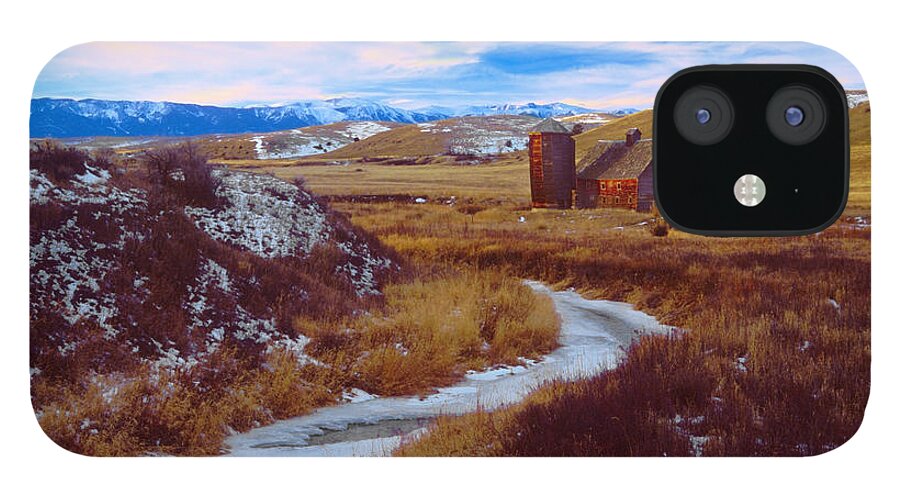 Barn iPhone 12 Case featuring the photograph Willow Creek Barn #1 by Gary Beeler