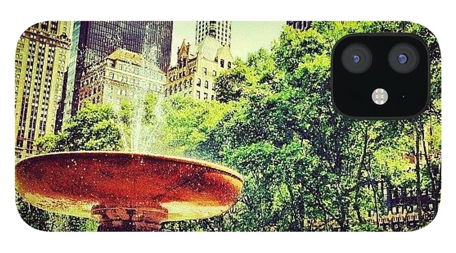 Nyc iPhone 12 Case featuring the photograph Summer in Bryant Park by Luke Kingma