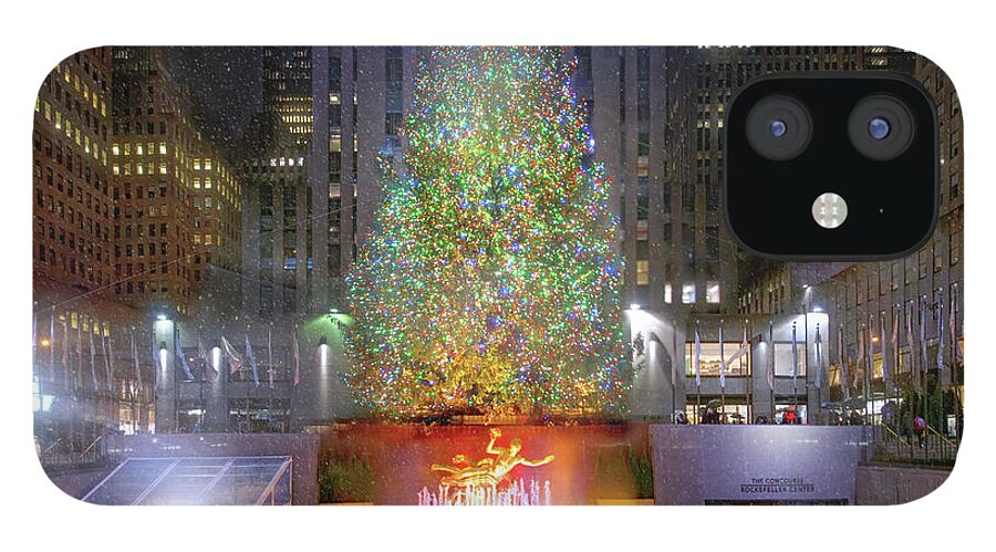 Rockefeller Center iPhone 12 Case featuring the photograph The Christmas Tree at Rockefeller Center by Mark Andrew Thomas