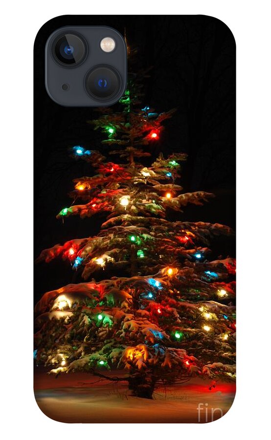 Christmas iPhone 13 Case featuring the photograph O Christmas Tree by Amanda Jones