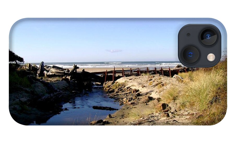 Rockaway Beach iPhone 13 Case featuring the photograph Rockaway Beach by Laureen Murtha Menzl