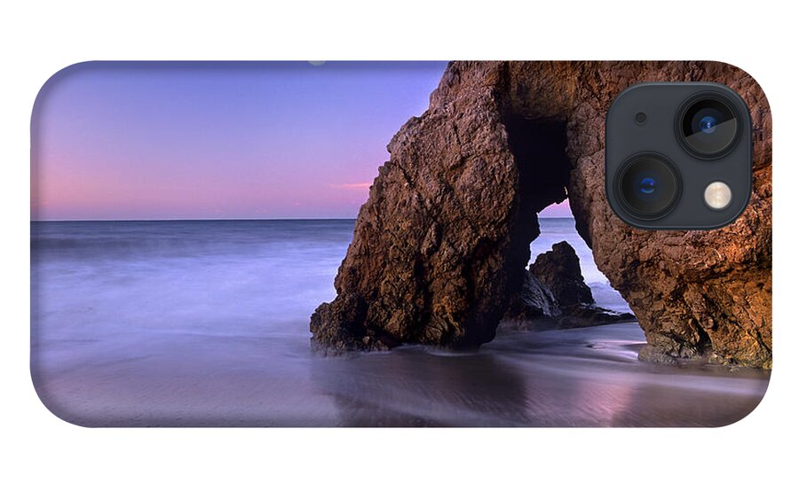 00175769 iPhone 13 Case featuring the photograph Sea Arch And Full Moon Over El Matador #1 by Tim Fitzharris