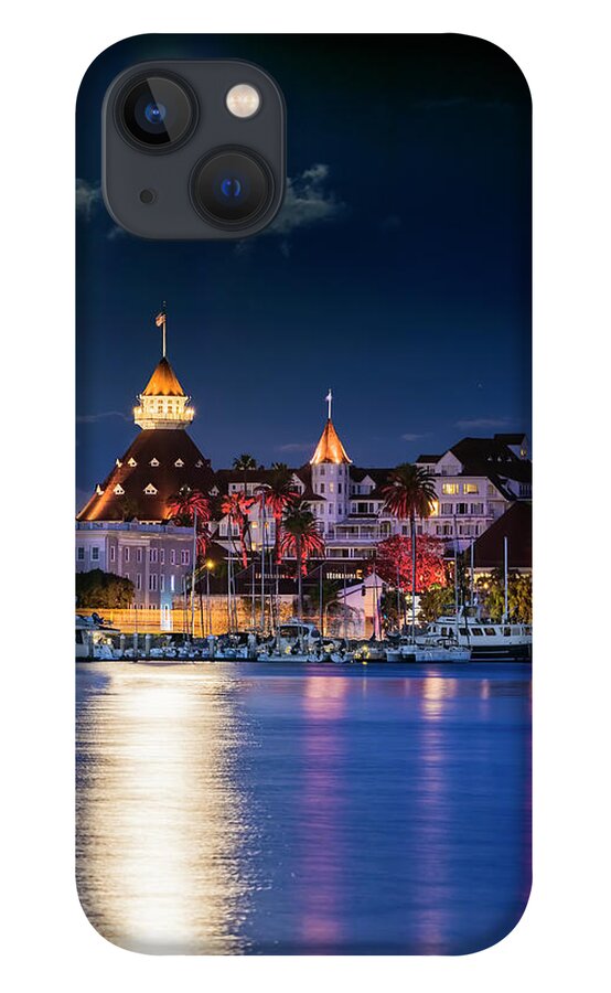 Hotel Del Coronado iPhone 13 Case featuring the photograph Magical Del by Dan McGeorge