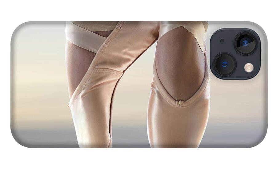 Dance iPhone 13 Case featuring the photograph Ballet En Pointe by Laura Fasulo