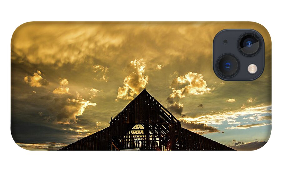 Barn iPhone 13 Case featuring the photograph Sunset at Mapleton Barn by Wesley Aston