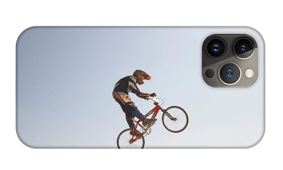 https://render.fineartamerica.com/images/rendered/default/phone-case/iphone13promax/images/artworkimages/medium/2/bmx-cyclist-on-bike-sean-justice.jpg?&targetx=0&targety=-141&imagewidth=1519&imageheight=1139&modelwidth=1519&modelheight=857&backgroundcolor=DDE3E8&orientation=1