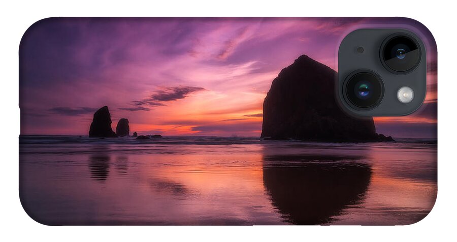 Sunset iPhone 14 Case featuring the photograph Cannon Beach Dreams by Darren White