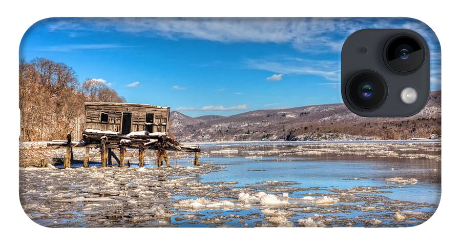 Fort Montgomery Ny iPhone 14 Case featuring the photograph Ice Shack by Rick Kuperberg Sr