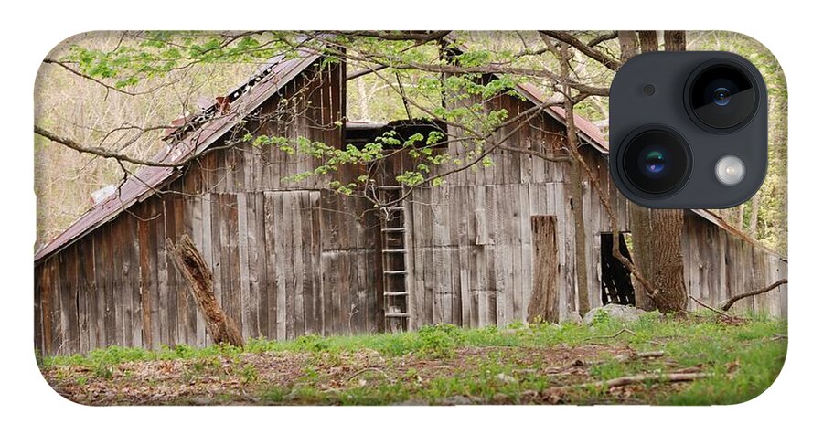 Pendleton County iPhone 14 Case featuring the photograph Pendleton County Barn by Randy Bodkins