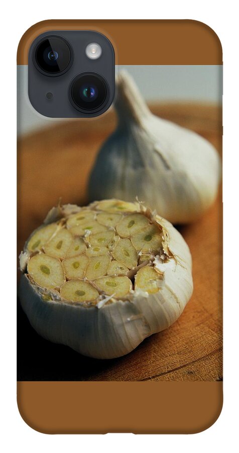 Two Heads Of Garlic iPhone 14 Case