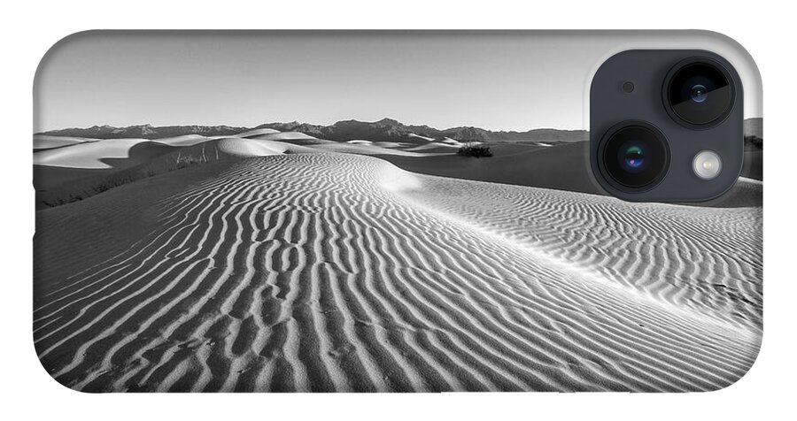 Horizontal iPhone 14 Case featuring the photograph Waves in the distance by Jon Glaser