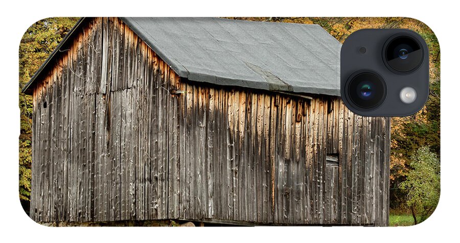 Vermont iPhone 14 Case featuring the photograph Antique Barn by Phil Spitze