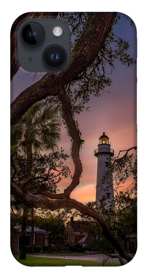 Architecture iPhone 14 Case featuring the photograph Dawn at Saint Simons Lighthouse by Chris Bordeleau