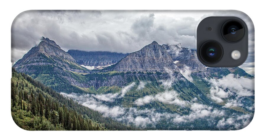 Going To The Sun Highway iPhone 14 Case featuring the photograph Glacier-Carved Peaks by Ronald Lutz