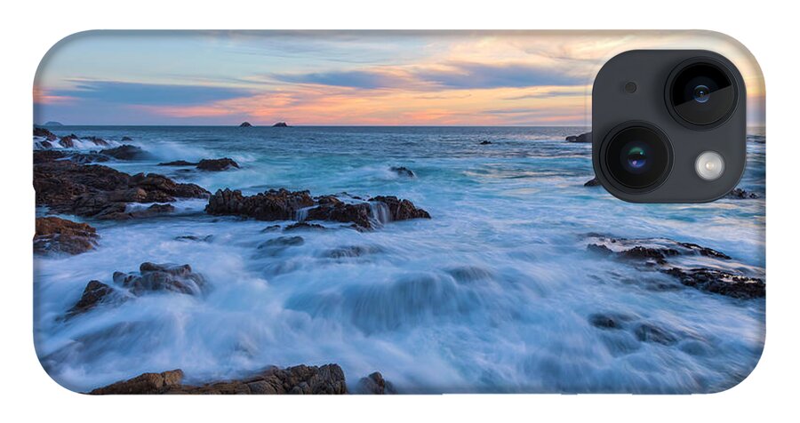 American Landscapes iPhone Case featuring the photograph Incoming Waves by Jonathan Nguyen