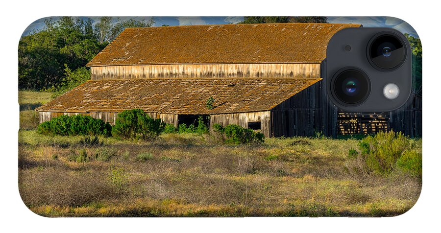 Old Barn iPhone 14 Case featuring the photograph River Road Barn by Derek Dean