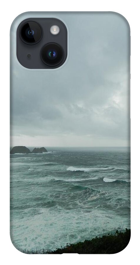 Oregon iPhone 14 Case featuring the photograph Storm Coming In by Gallery Of Hope 