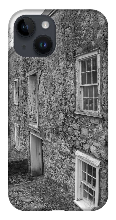 Waterloo Village iPhone Case featuring the photograph Fieldstone Workshop - Waterloo Village by Christopher Lotito