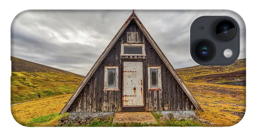 David Letts iPhone 14 Case featuring the photograph Iceland Chalet by David Letts