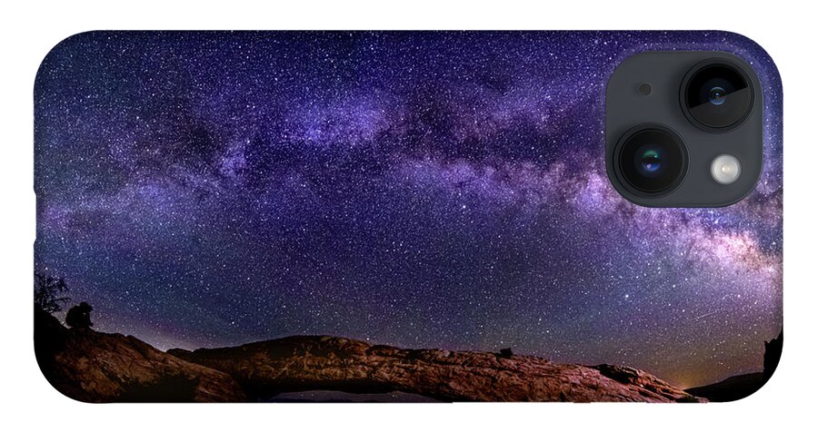 Mesa iPhone 14 Case featuring the photograph Milky Way at Mesa Arch by Kenneth Everett