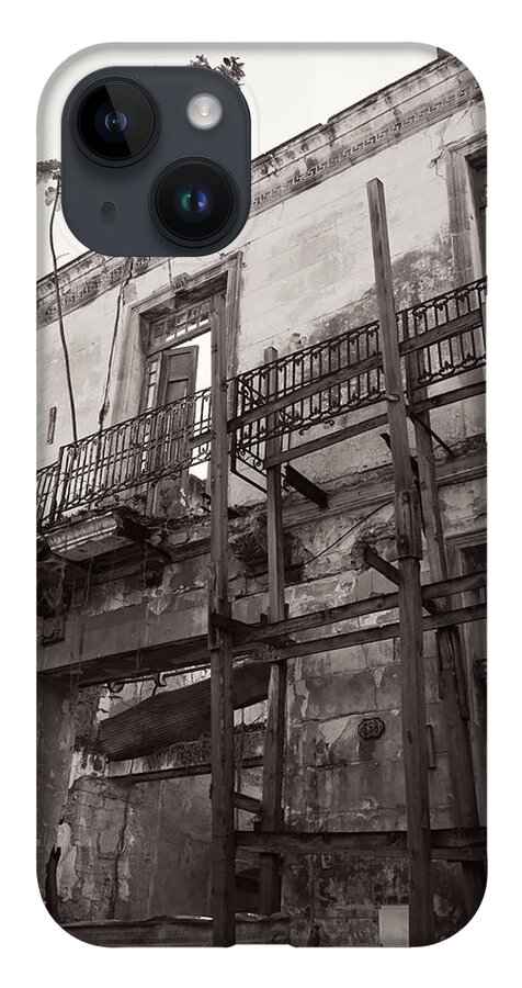Cuba iPhone 14 Case featuring the photograph Abandoned Havana Building by M Kathleen Warren
